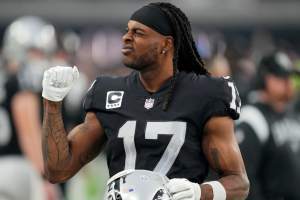 Raiders' Brandon Parker out for season; Isaiah Zuber re-signs, Raiders  News