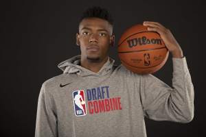 NBA Draft 2023: Examining Latest Expert Mocks for Lakers, 1st-Round Teams