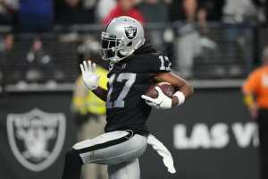 Raiders' Davante Adams says first season with Las Vegas proved he 'didn't  need Aaron Rodgers' to be All-Pro