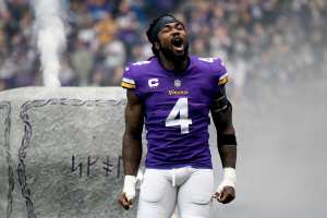 The #Vikings are releasing star RB Dalvin Cook, per ESPN. The #Dolphins are  expected to have interest in signing him once he's released as…