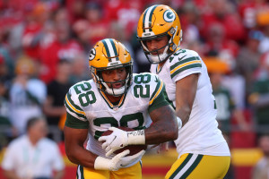 Packers: Simone Biles reacts to Jonathan Owens contract with GB