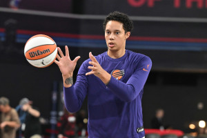 Pickman: After Brittney Griner airport harassment, WNBA charter