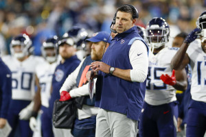 How Mike Vrabel confirmed Titans' DeAndre Hopkins news from golf course