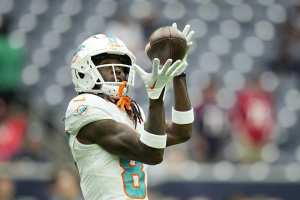 NFL won't discipline Dolphins' Tyreek Hill for offseason marina incident 