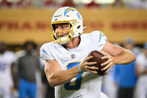 Justin Herbert and Chargers reportedly agree to five-year, $262.5m  extension, Los Angeles Chargers