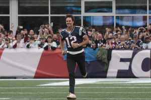 Report: Tom Brady Earned $55M, Steph Curry Earned $35M to Promote FTX  Crypto Exchange, News, Scores, Highlights, Stats, and Rumors