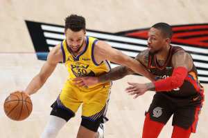 Gunning for June 29, 2X MVP Patrick Mahomes Hints What Is Next for Stephen  Curry and Warriors War Horse With a Sharp Statement - EssentiallySports