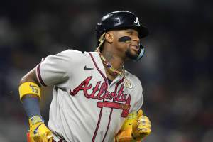 Julio Rodríguez, Mookie Betts Headline 2023 MLB Gold Glove Award Finalists, News, Scores, Highlights, Stats, and Rumors