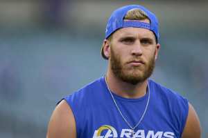 Stetson Bennett gets his first NFL action for the Rams in a 34-17 preseason  loss to the Chargers - The San Diego Union-Tribune