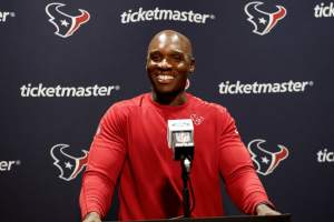 Texans' DeMeco Ryans: 'Sky Is the Limit' for C.J. Stroud After Win