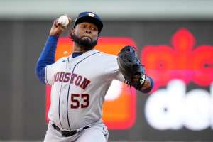 Astros' Hector Neris denies using anti-gay slur, MLB investigating