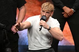 Logan Paul: Dillon Danis Fight 'Is Very Much Happening' Despite Cut from Altercation