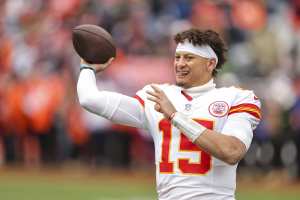 2023 NFL Playoff Predictions at Midseason Mark