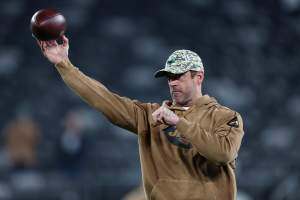 Jets' Aaron Rodgers Eyeing Mid-December Return from Achilles Injury