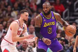 Should Lakers Really Go All-In on Zach LaVine Trade?