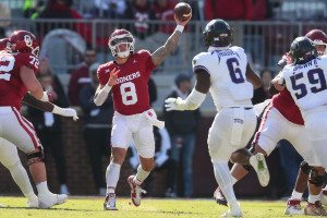 Oklahoma QB Dillon Gabriel Enters Transfer Portal, Thanks Sooners on Social Media