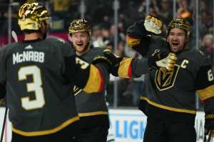 Report Card Grades for Every NHL Team After 2 Months