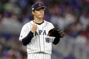Yoshinobu Yamamoto Rumors: MLB FA to Meet with Phillies amid Dodgers, Yankees Buzz 