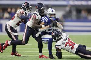 Colts Ripped by Fans for Blowing Playoff Hopes as Jonathan Taylor, IND Lose to Texans