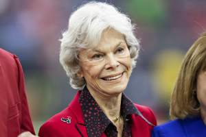 Texans Owner Janice McNair Fighting Claim She's Incapacitated, Needs Guardian