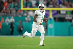 Video: Dolphins' Tua Tagovailoa Shocked by Alabama's Nick Saban Retirement News