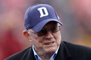 Cowboys' Jerry Jones Declines Comment on McCarthy's Status; 'Floored' by Packers Loss