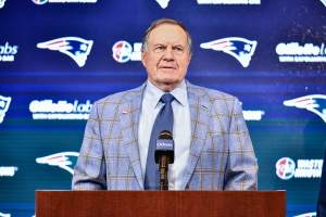 NFL Rumors: Rival Exec Believes Cowboys Could Pursue Belichick to Replace McCarthy