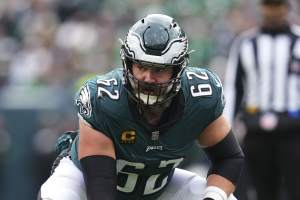 Eagles' Jason Kelce Announces Retirement After 13 NFL Seasons; Won Super Bowl 52