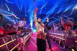 WWE SmackDown Results: Winners, Live Grades, Reaction, Highlights After Royal Rumble
