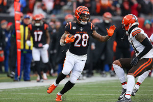 NFL Rumors: Bengals to Release RB Joe Mixon, Sign Zack Moss to 2-Year, $8M Contract