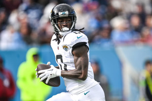 Patriots Rumors: Calvin Ridley Targeted by NE but Top NFL FA Prefers Jaguars Contract