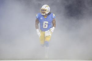 Grading 2024 NFL Free-Agency Signings and Trades for Day 3 of Tampering Period