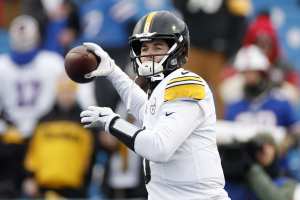 Steelers Rumors: Kenny Pickett's Reaction to Russell Wilson Deal Led to Eagles Trade