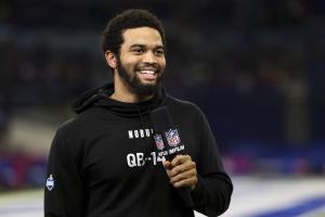 Caleb Williams Shows Off Arm at USC Pro Day in Front of Keenan Allen, Bears Personnel
