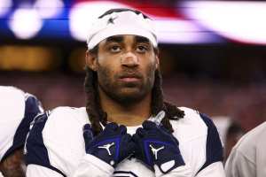 8 Free Agents Who Should Wait Until After the 2024 NFL Draft to Sign with Teams