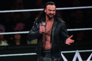 Drew McIntyre Posts 'Bored at Work' Message in WWE WrestleMania 40 Match vs. Rollins