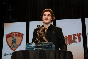 NHL Draft 2024: Predicting Where Elite Talent Will Land in 1st-Round Mock Draft