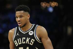Shams: Bucks' Giannis Could Miss 2-4 Weeks with Calf Injury in 2024 NBA Playoffs
