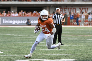 Cowboys Trolled by NFL Fans After Panthers Trade Up to Draft RB Jonathan Brooks