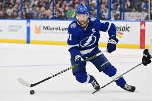 Top Free-Agent Landing Spots for Lightning Captain Steven Stamkos