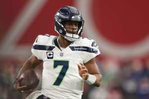 Seahawks' Geno Smith Rips Sam Howell QB1 Battle Rumor: 'U Just Made This BS Up'