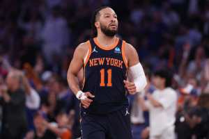 Jalen Brunson Rumors: Members of Knicks Upset with Refs Missing Pacers' Fouls On PG