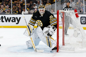 4 Potential Offseason Landing Spots for Bruins Goalie Linus Ullmark 