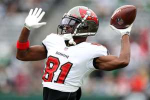 Former NFL WR Antonio Brown Files for Bankruptcy; Owes $3M to Creditors