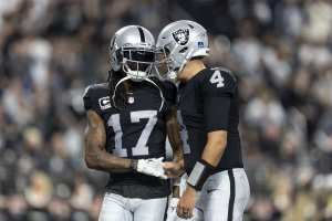Raiders Rumors: Davante Adams 'Loves' QB O'Connell amid 'Real Battle' vs. Minshew