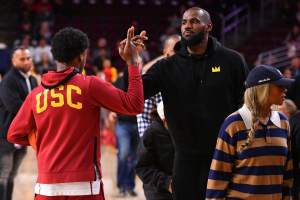 LeBron-Bronny James Pairing Saluted by LaVine, More After Lakers' Historic Draft Pick