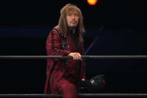 Tetsuya Naito Beats Jon Moxley to Win IWGP World Title at Forbidden Door 2024