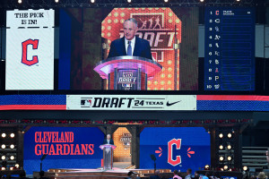 Charlie Condon and the Biggest Winners and Losers from Day 1 of 2024 MLB Draft