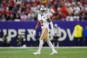 Video: 49ers' Deommodore Lenoir Lets Home Smoke Alarm Beep Since 2023 for 'Good Luck'