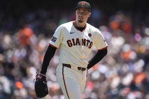 Buy or Sell Latest MLB Rumors on Yankees, Blake Snell, Garrett Crochet and More